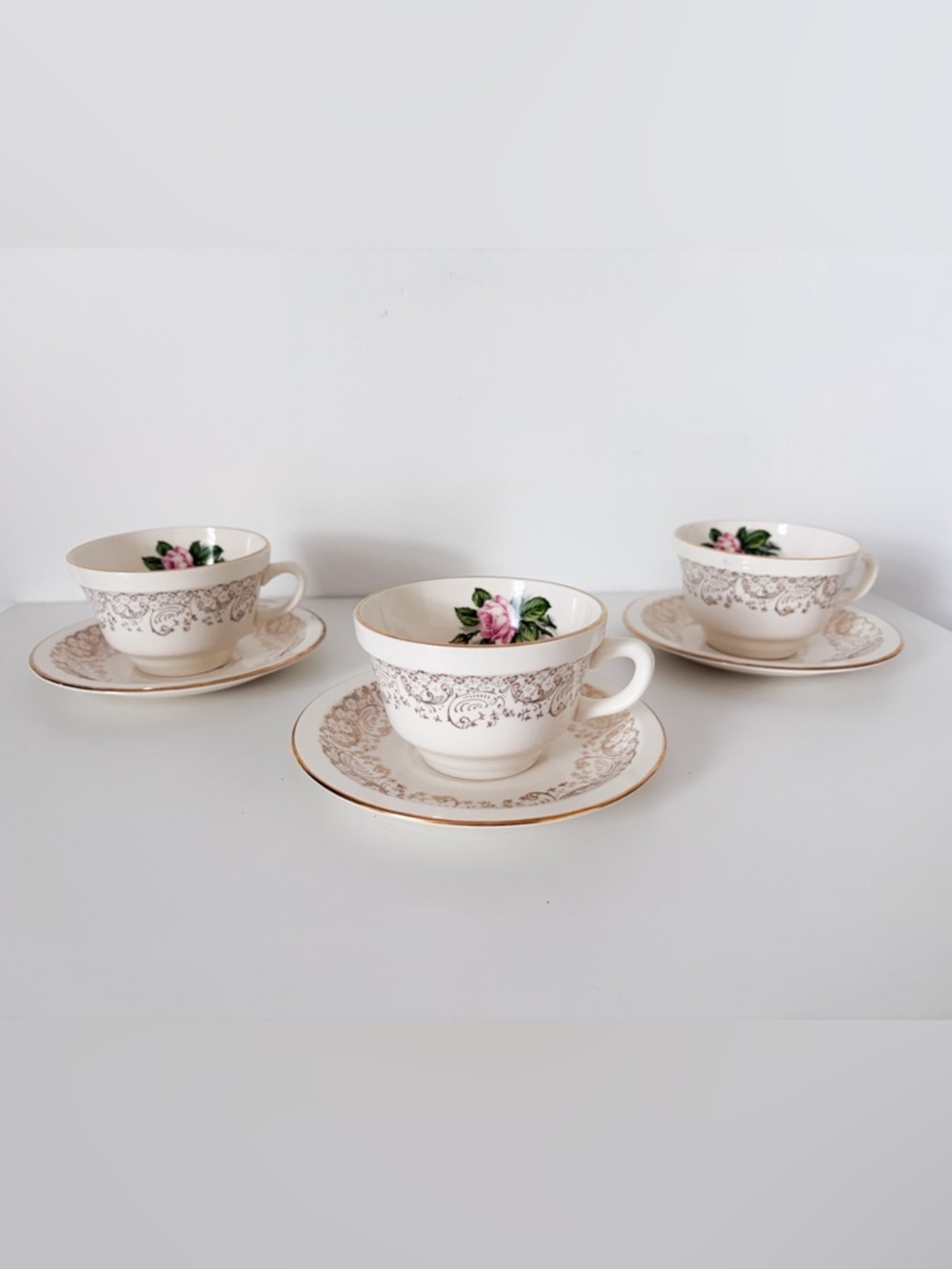 Vintage Tudor Rose Georgian China Tea Cup & Saucer - 22kt Gold Trim - Set of 3